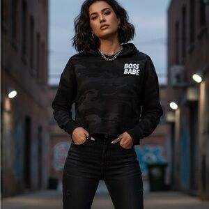 Women’s Boss Babe Black Camo Cropped Hoodie Size Medium ✨